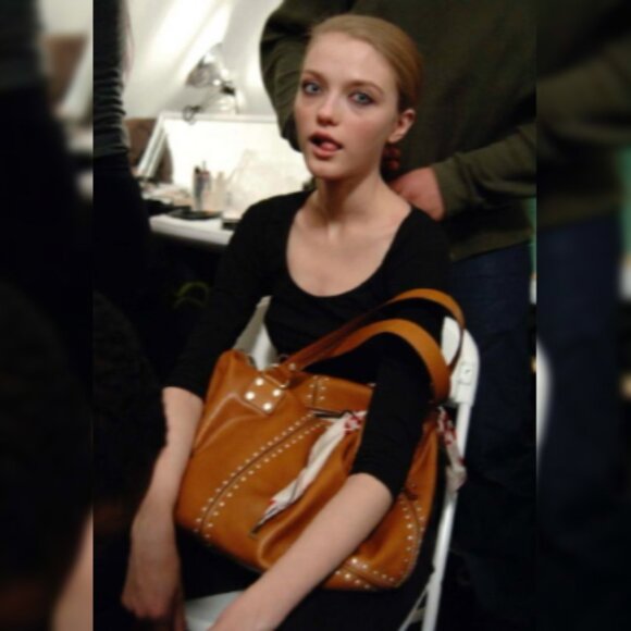 NWOT Michael Kors Astor Satchel in Color Luggage 2010s Reissue - Picture 2 of 14